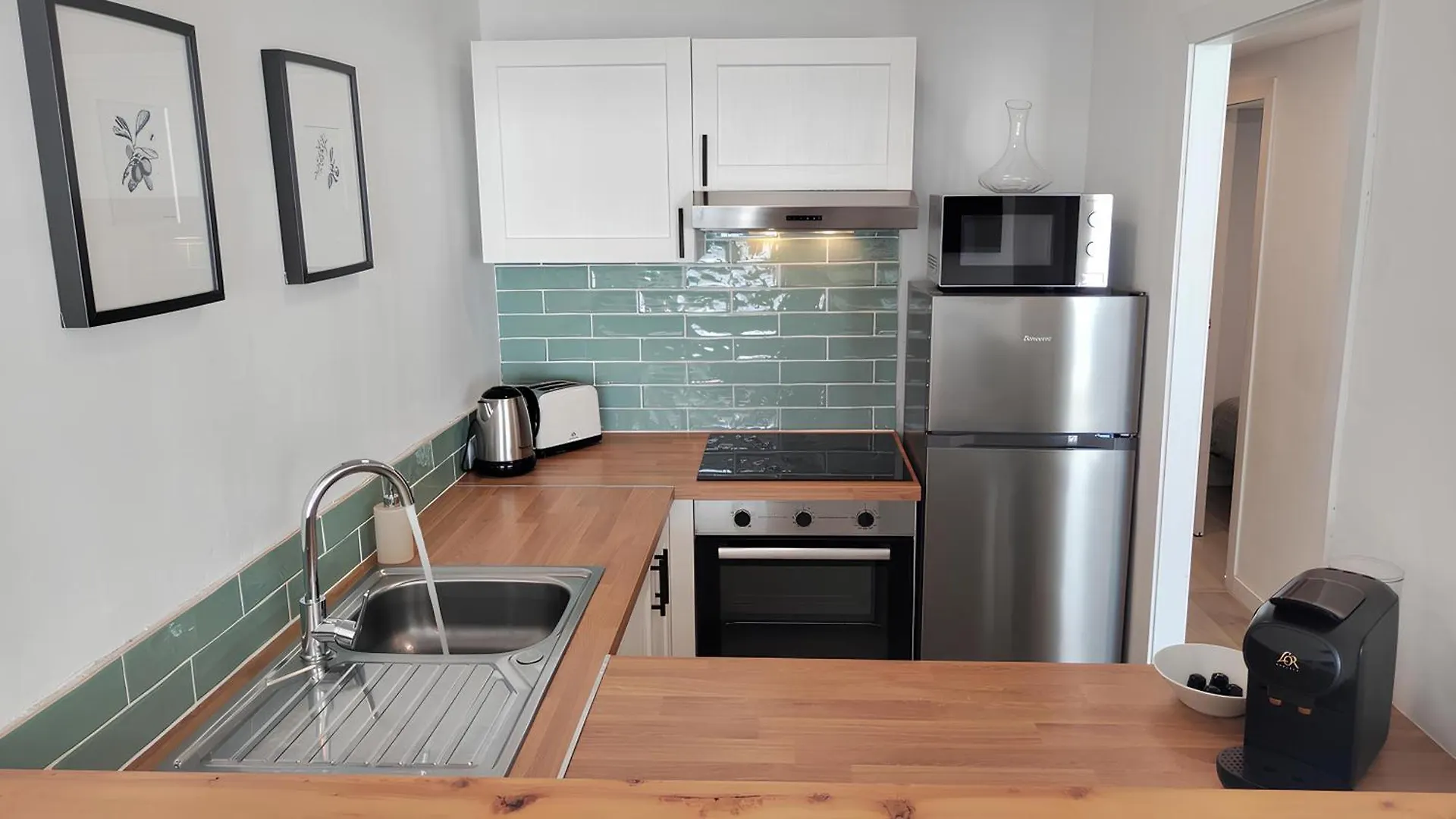Exclusive Sea View Apartment Ehhouse エステポナ 0*,  スペイン